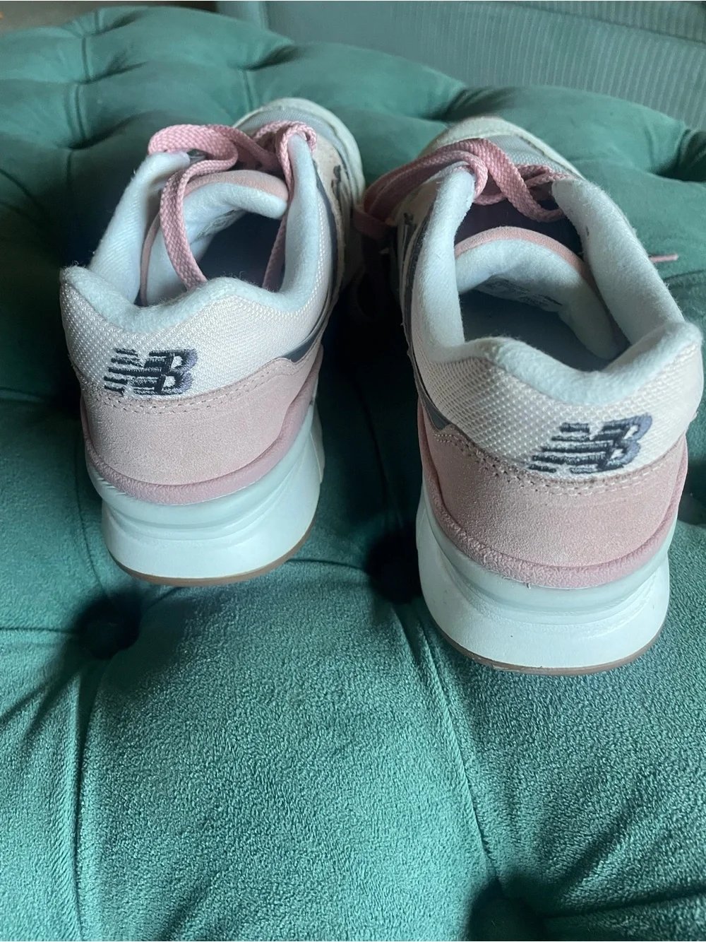 New Balance 997 Women's Pink, Gray and Blue Lifestyle Sneakers Preloved